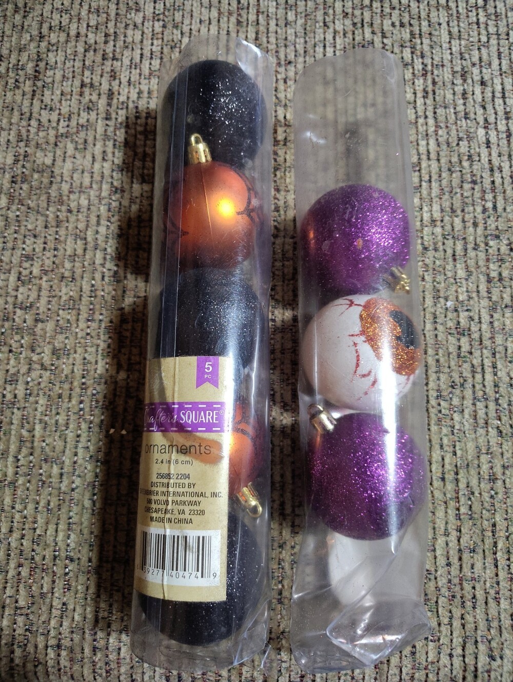 New 5pc Glitter Covered Halloween Ornaments 2.4"Diam Black w/ Orange Spiderwebs